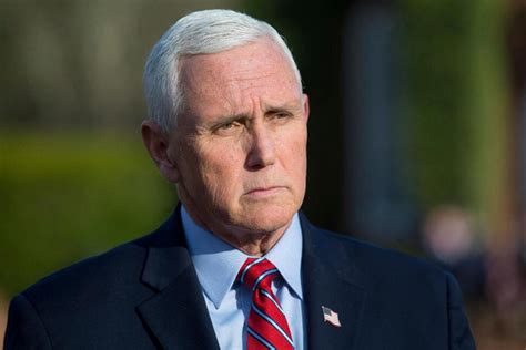 AP Sources: Judge rules Pence must testify before grand jury